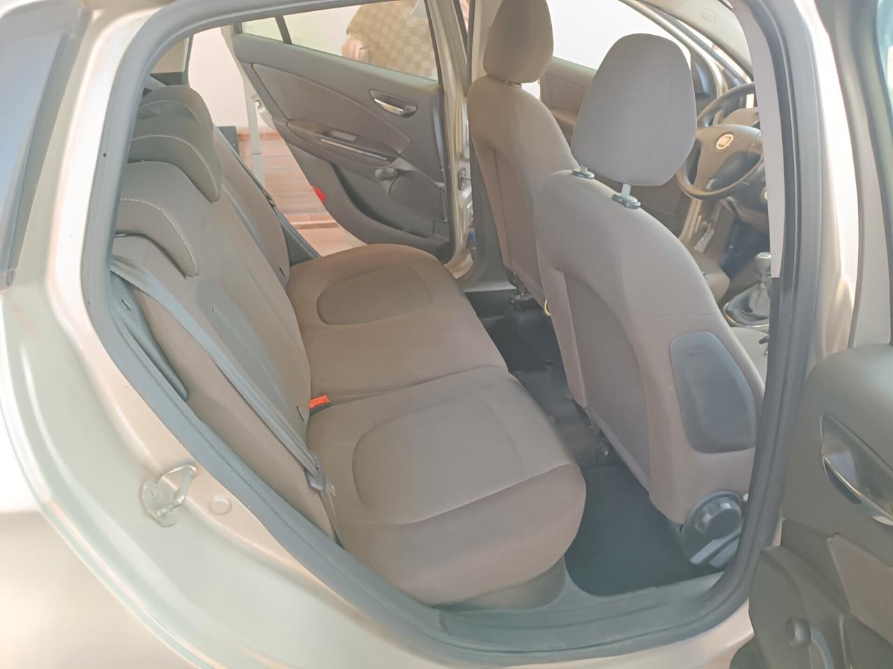 Bravo II 2009 1.4 16v Active Gpl