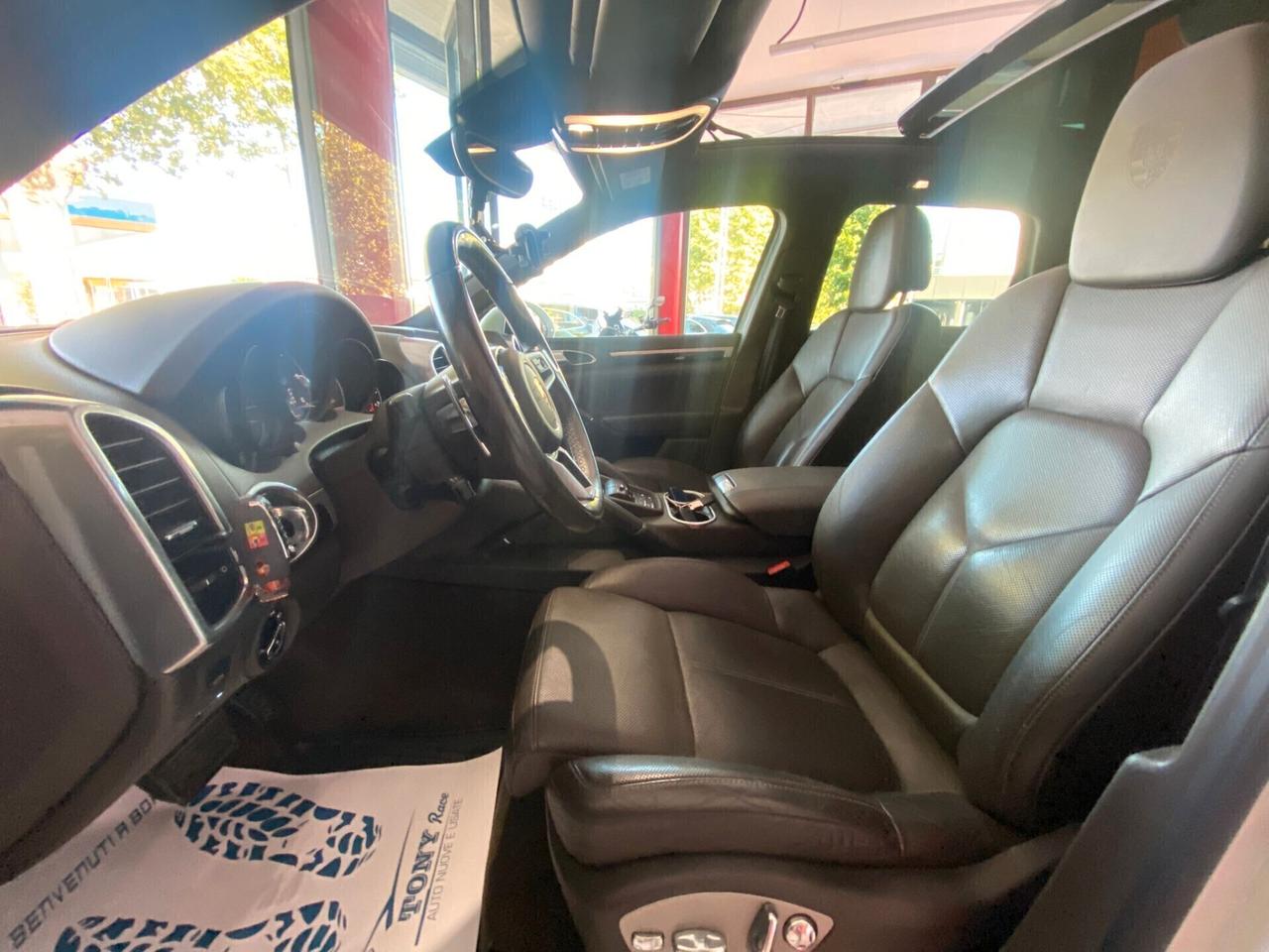 Porsche Cayenne 250CV 3.0 Diesel