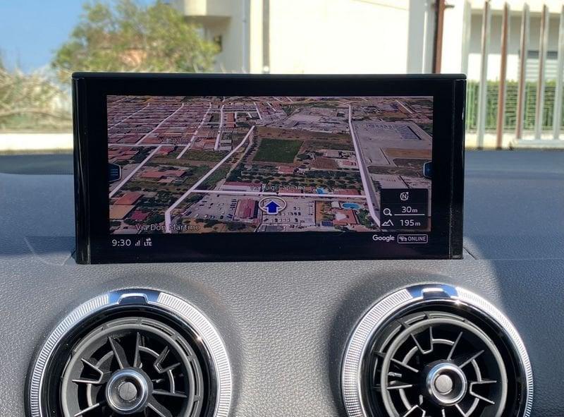 Audi Q2 S Line interno ed esterno 2.0 TDI 150CV S-Tronic quattro 35