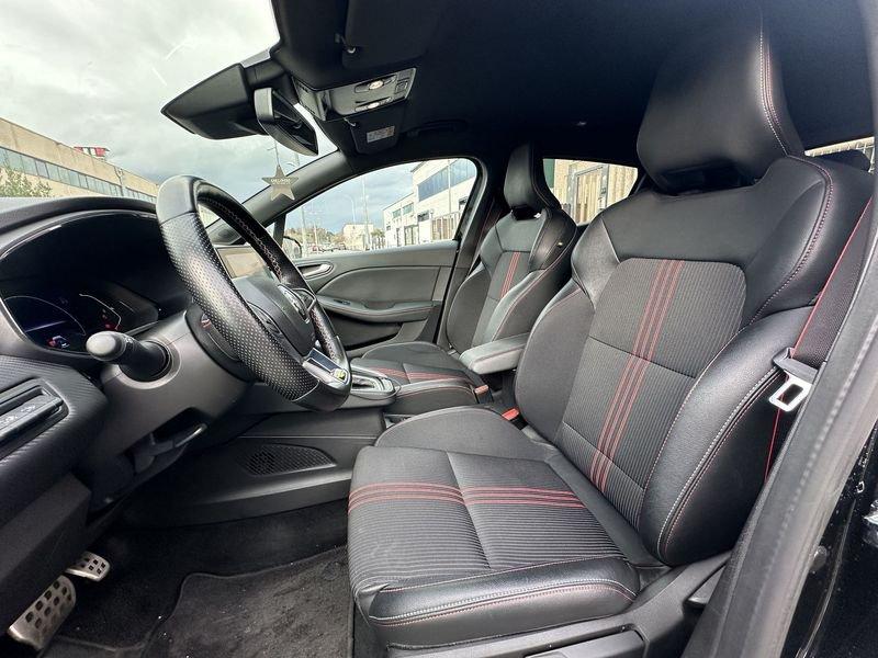 Renault Clio E-Tech Hybrid 1.6 Hybrid E-TECH RS LINE 140cv