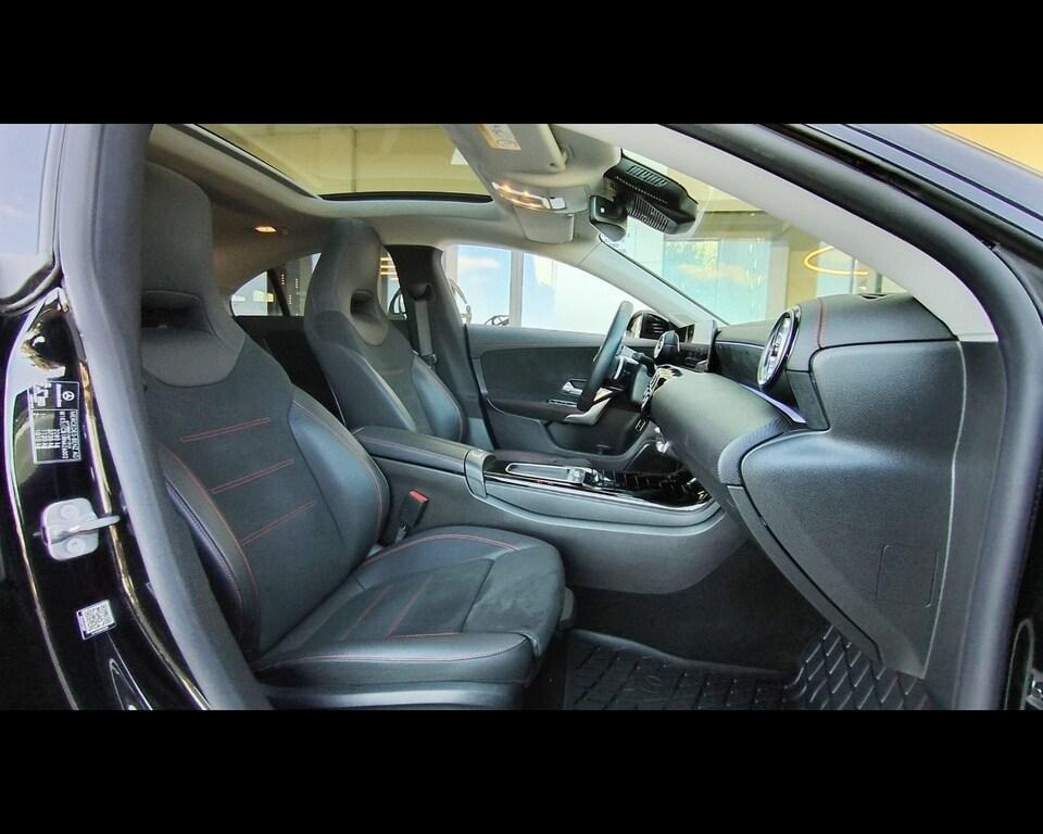 Mercedes CLA 200 200 D AMG Line Premium Plus 8G-DCT