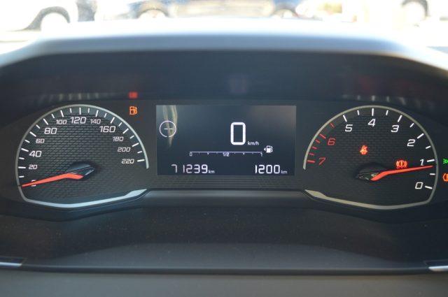 PEUGEOT 2008 PureTech 100 S&S Active