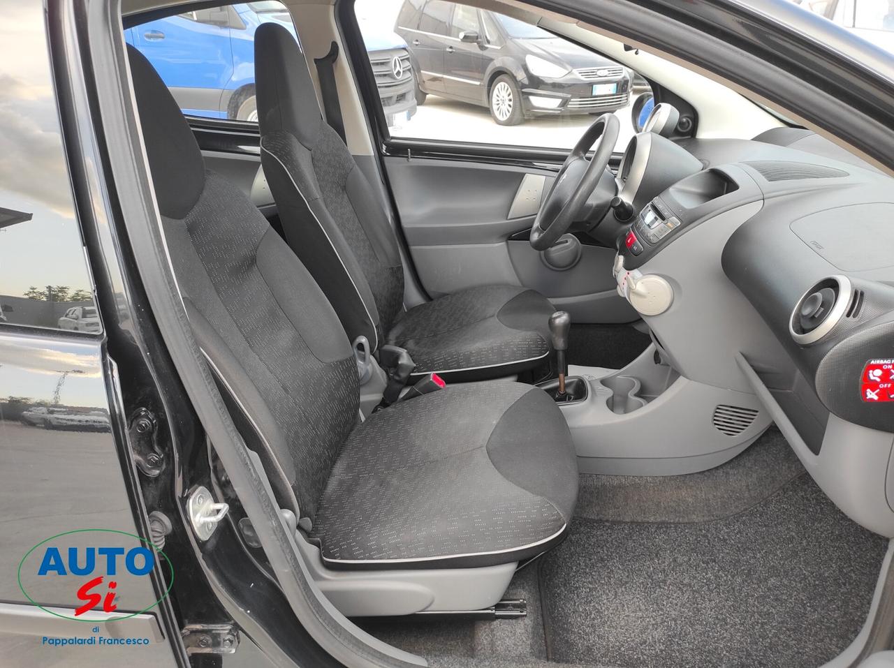 Peugeot 107 1.0 Benzina - 68cv NEOPATENTATI