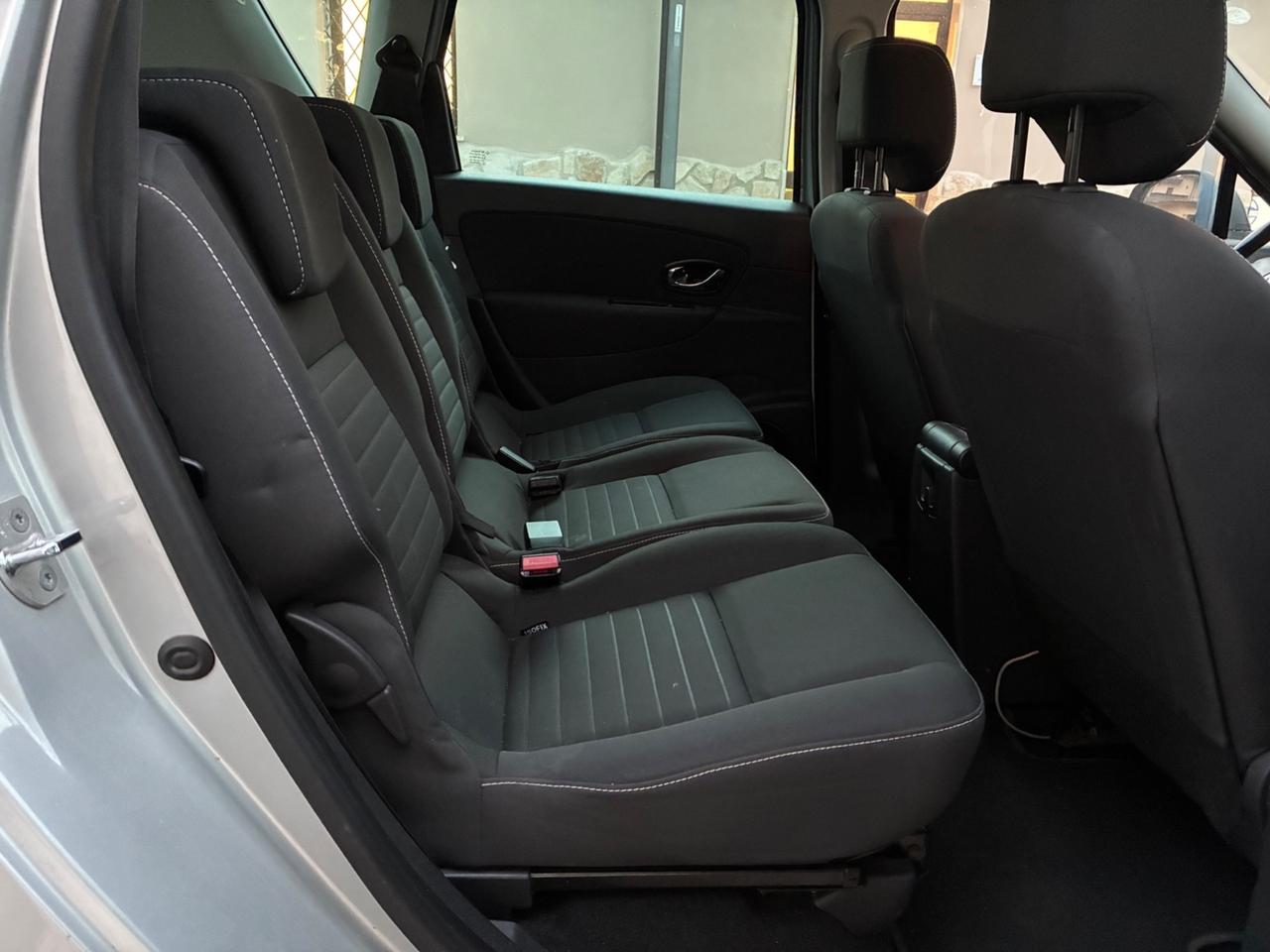 Renault Scenic Scénic dCi 110 CV EDC Limited