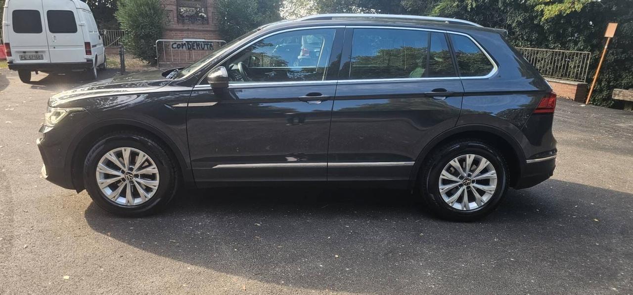 Volkswagen Tiguan 2.0 TDI 150 CV SCR DSG Life