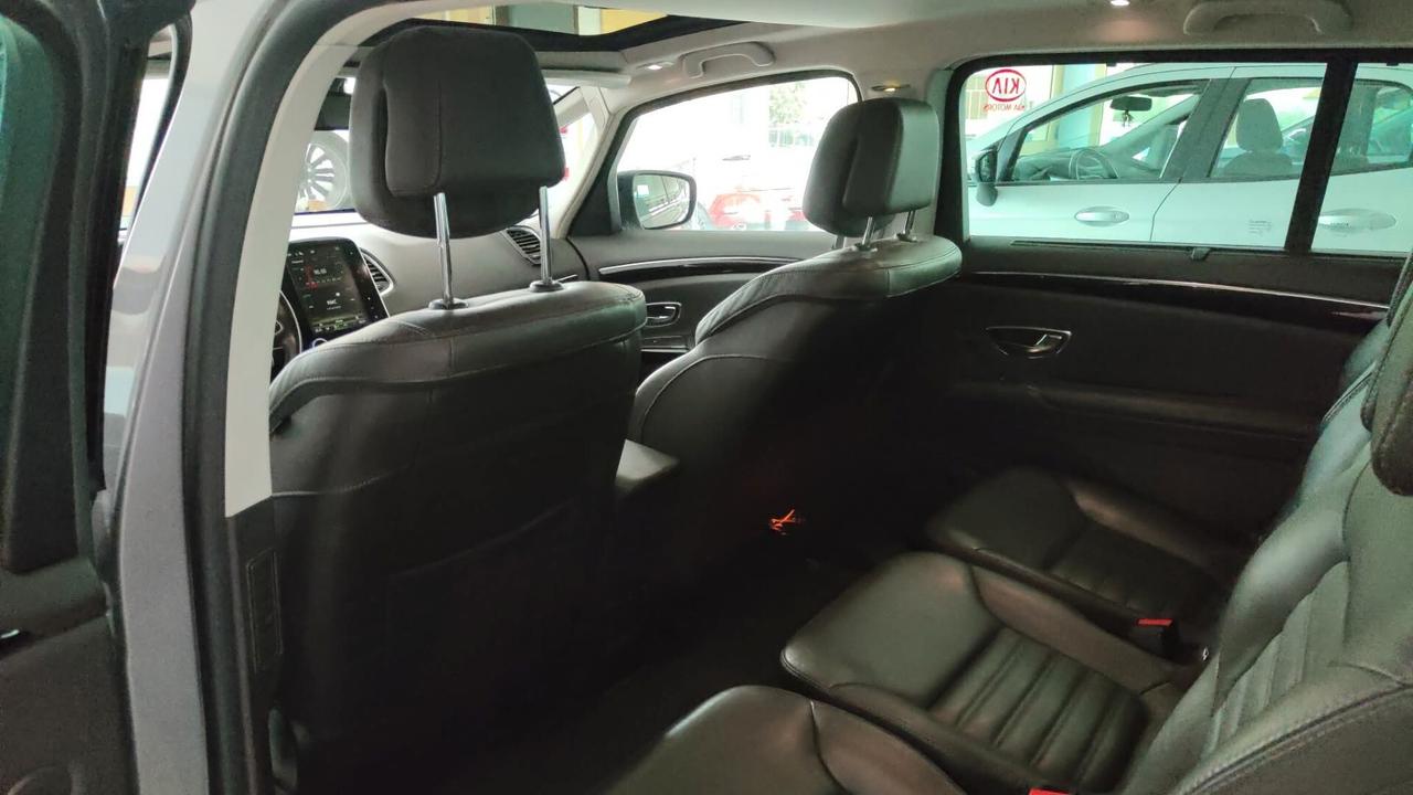 Renault Espace dCi 160CV EDC Energy Initiale Paris 4Control
