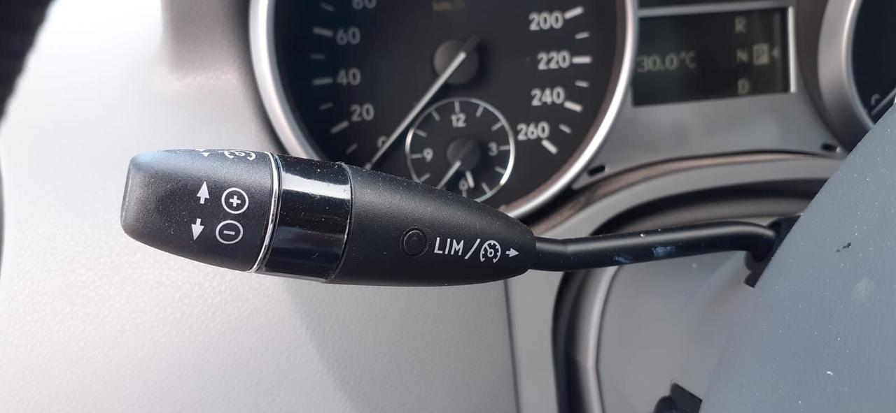 Mercedes-benz ML 280 CDI Sport 2007 - 3.0 diesel Lb automobili