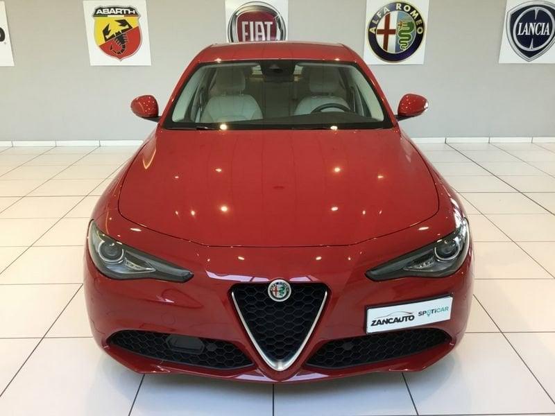 Alfa Romeo Giulia Giulia 2.0 Turbo 200 CV AT8 Ti MY20