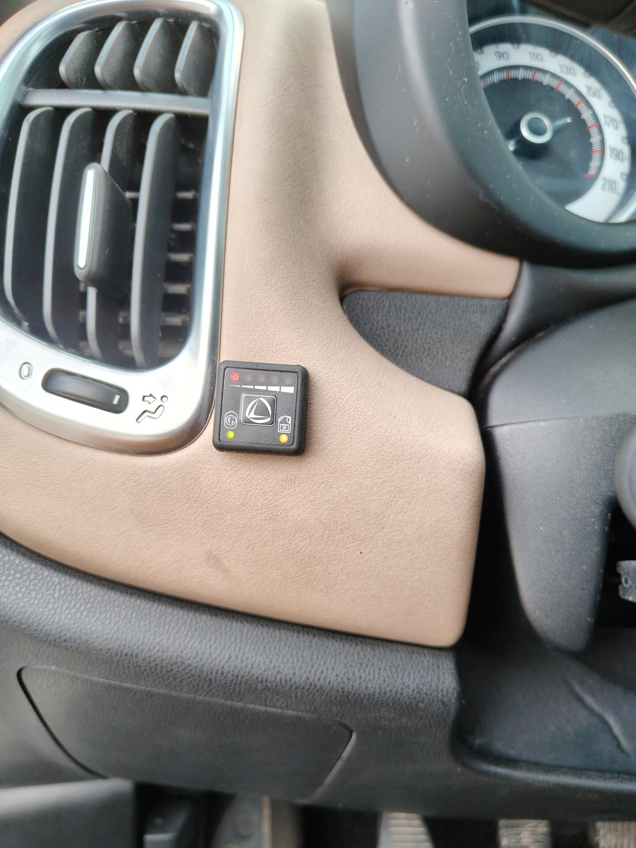 Fiat 500L Living 0.9 TwinAir 105 CV Pop Star GPL