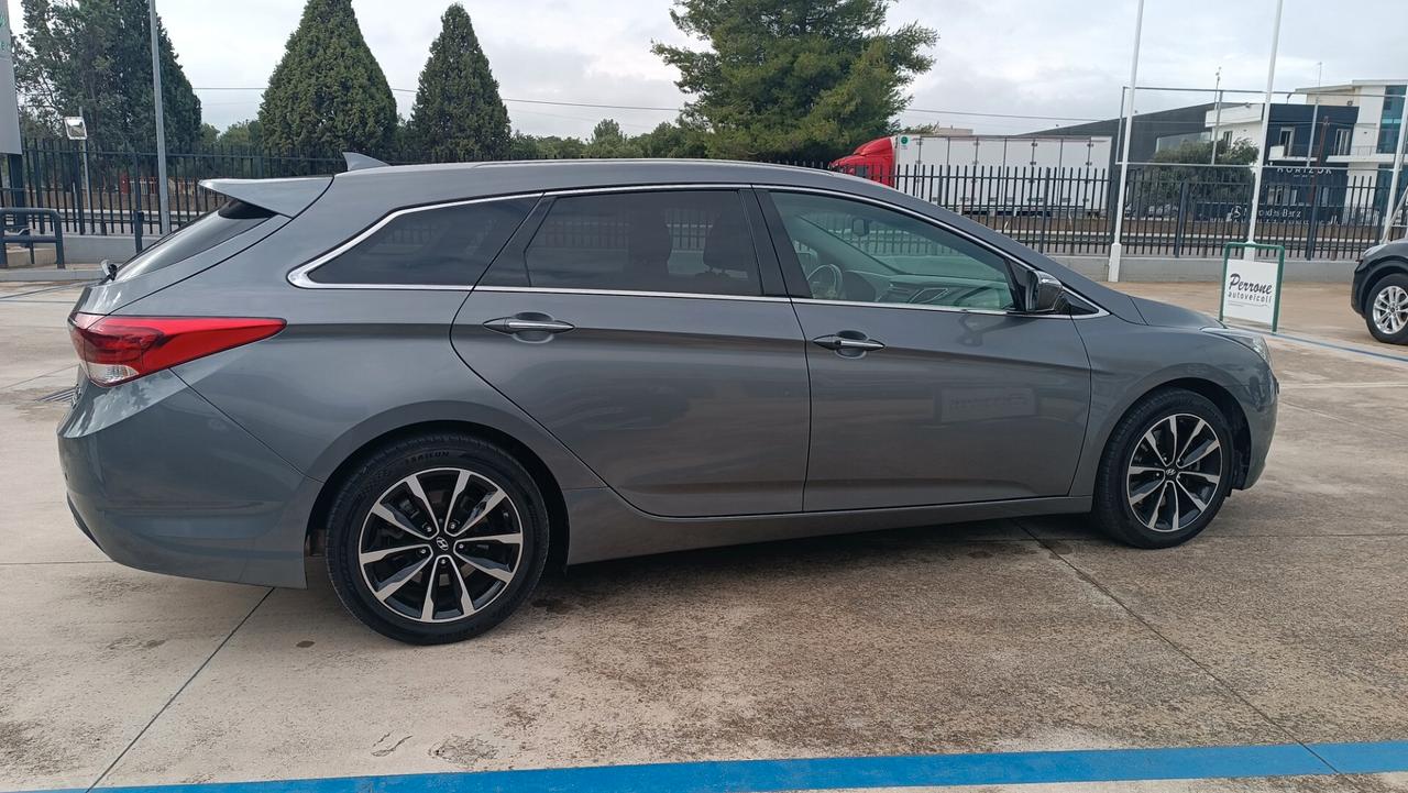Hyundai i40 Wagon 1.7 CRDi 141 CV Business