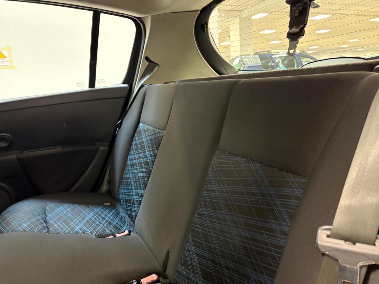 Renault Clio 5p 1.2 16v (pack) 65cv