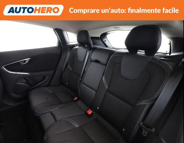 VOLVO V40 D2 Geartronic Momentum