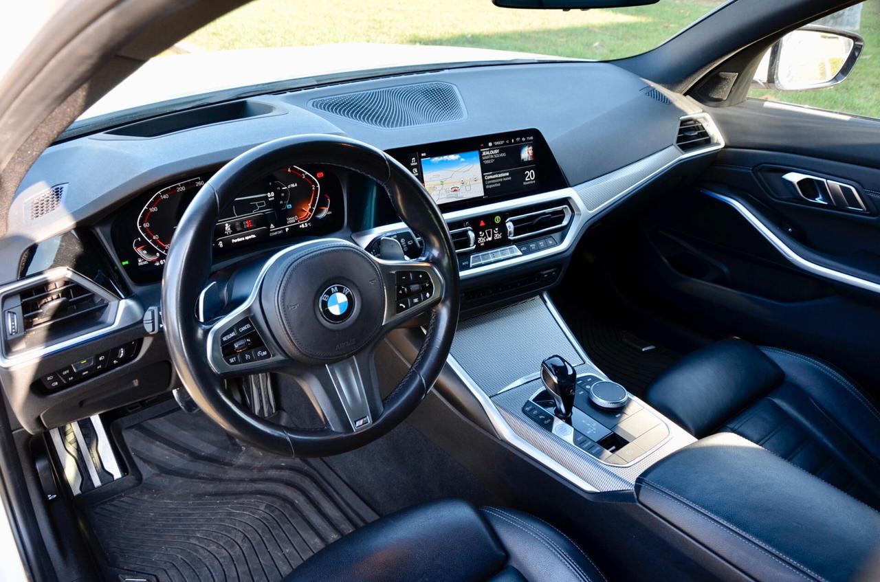 BMW 330d TOURING XDRIVE MSPORT 265cv AUTO, GARANZIA BMW, UFF ITALIANA, SERVICE BMW, EURO 6D, M BRAKES, FARI LED, RETROCAMERA 360°, PELLE, 19", PERMUTE
