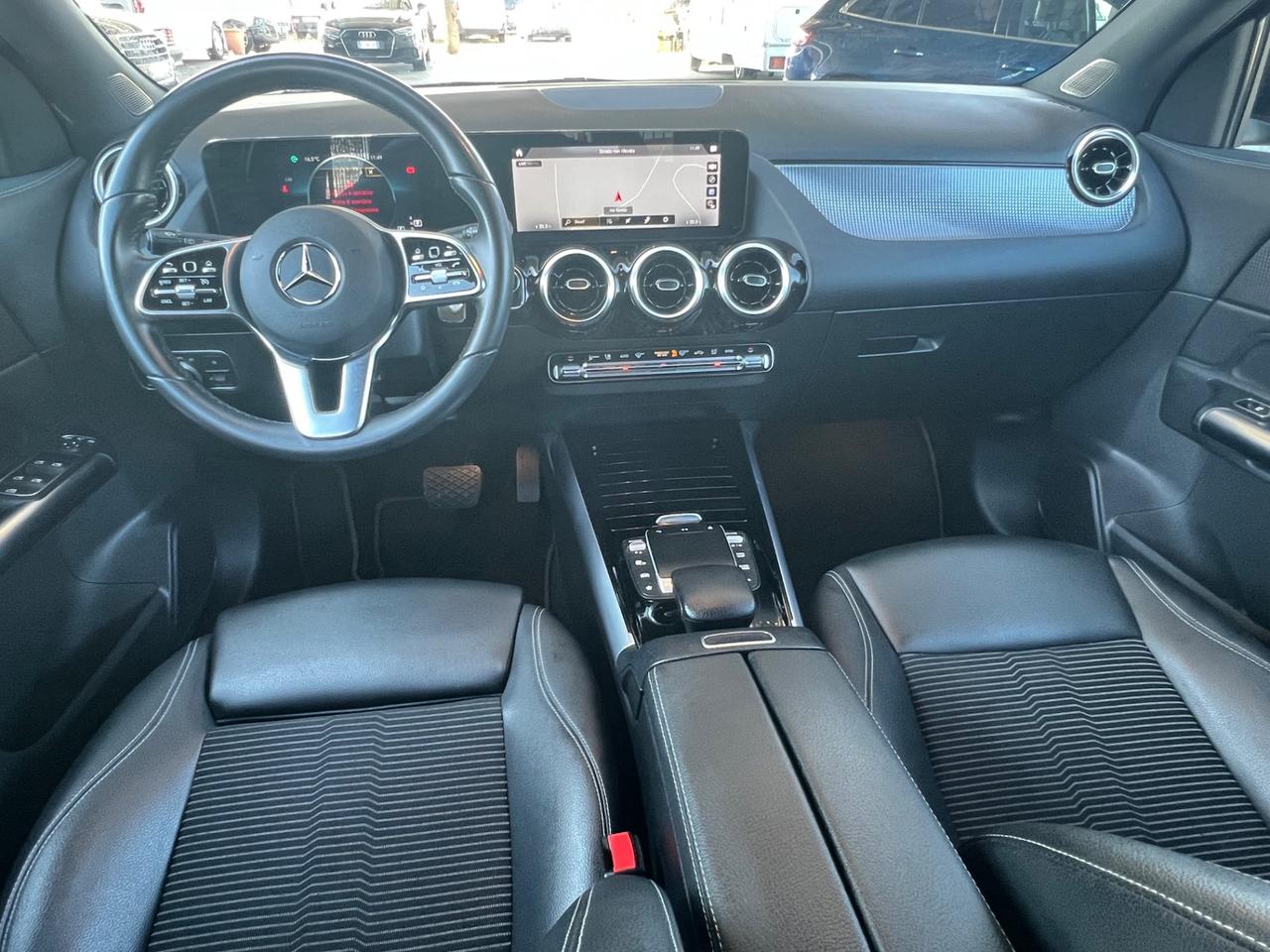 Mercedes-benz GLA 200 d Automatic Sport