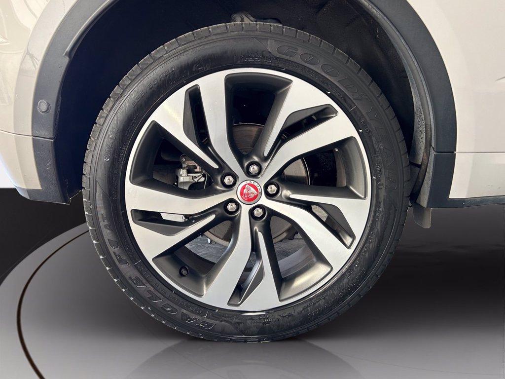 JAGUAR E-pace 2.0d i4 mhev r-dynamic hse awd 204cv auto del 2021