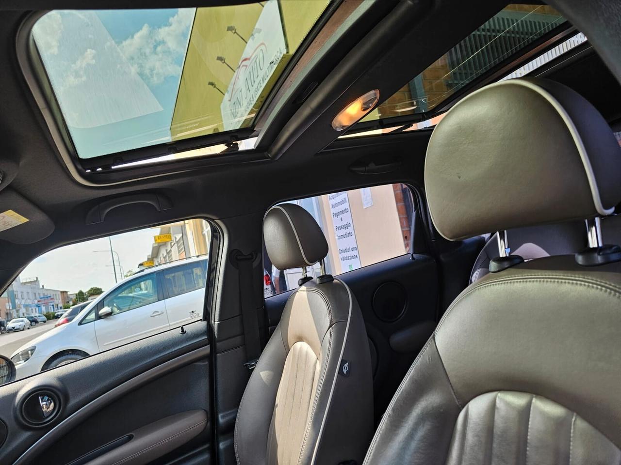 Mini Cooper Countryman 2.0 SD 143cv All4*Pelle*Navi*Tetto*Pdc*18*Bi-Xeno*