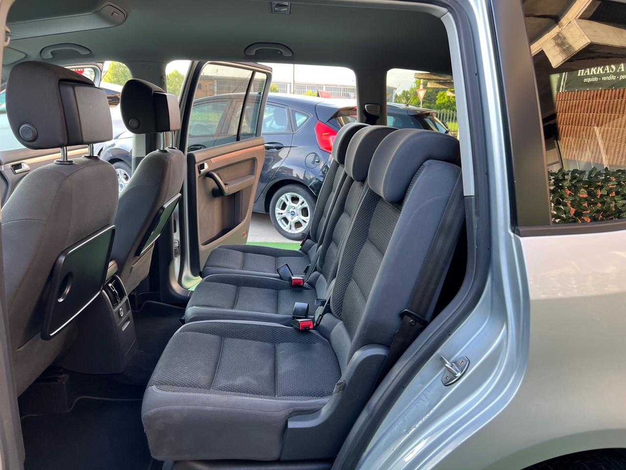 Volkswagen Touran 1.6 TDI Comfortline