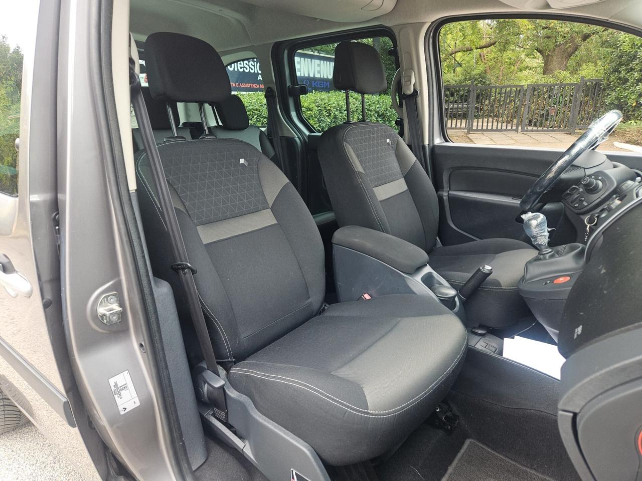 Renault Kangoo 1.5 dCi 110CV 5 porte Stop & Start Limited