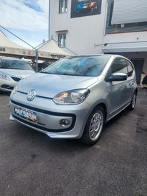 Volkswagen up! 1.0 move up - 2013