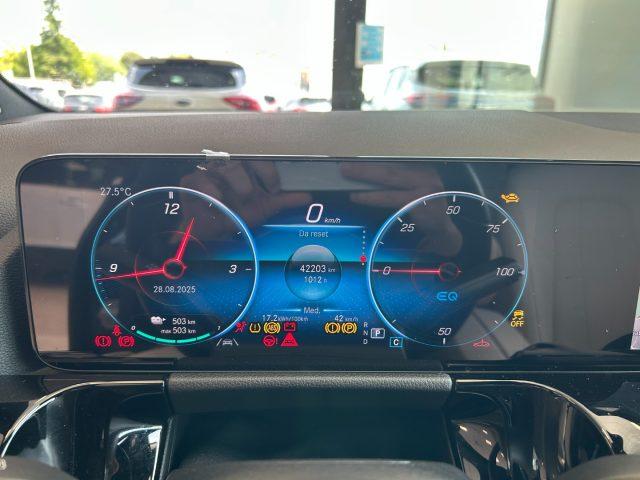 MERCEDES-BENZ EQA 250+ Sport PLUS