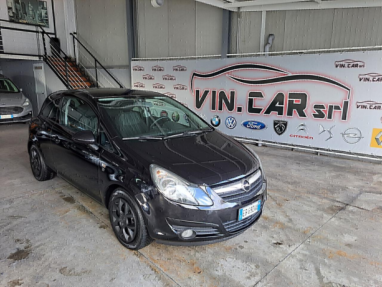 Opel Corsa 1.2 Gpl 80Cv