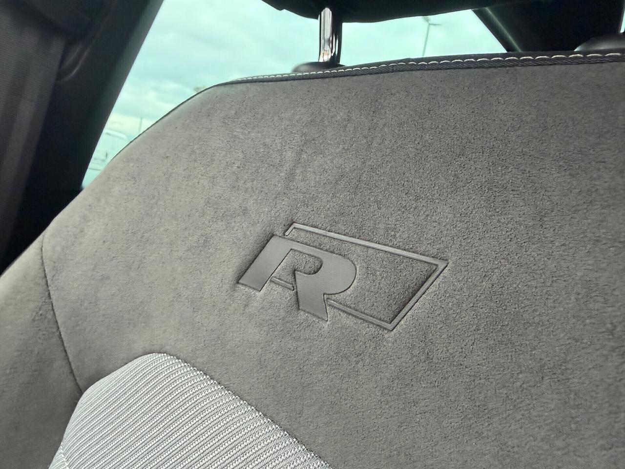 Golf 1.4 TSI 150CV ACT DSG 5P R-Line