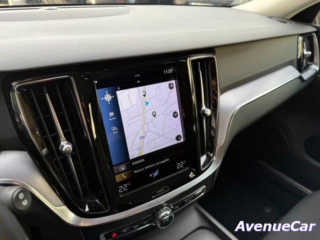 VOLVO V60 Cross Country 2.0 b4 awd CERCHI 20'' IVA ESP UNICO PROPRIETARIO