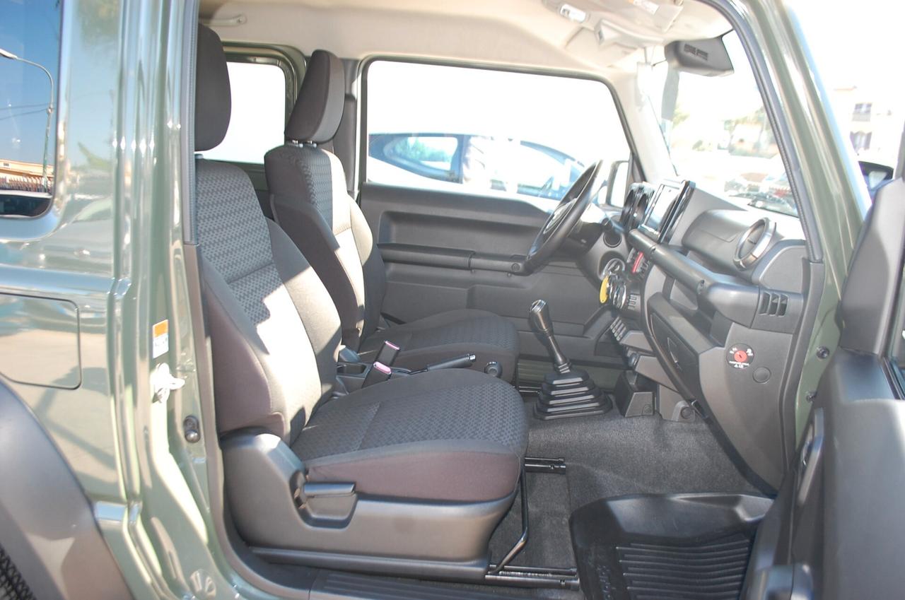 Suzuki Jimny 1.5 Top 4wd allgrip 102CV Uff Italy Navi Clima USB