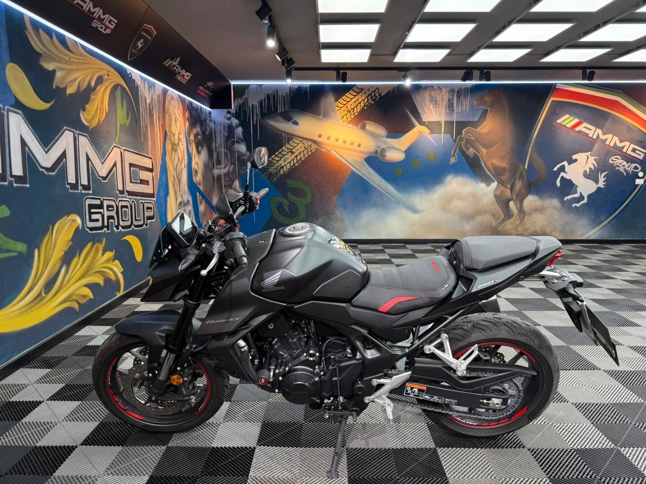 Honda Hornet 750 (44701)