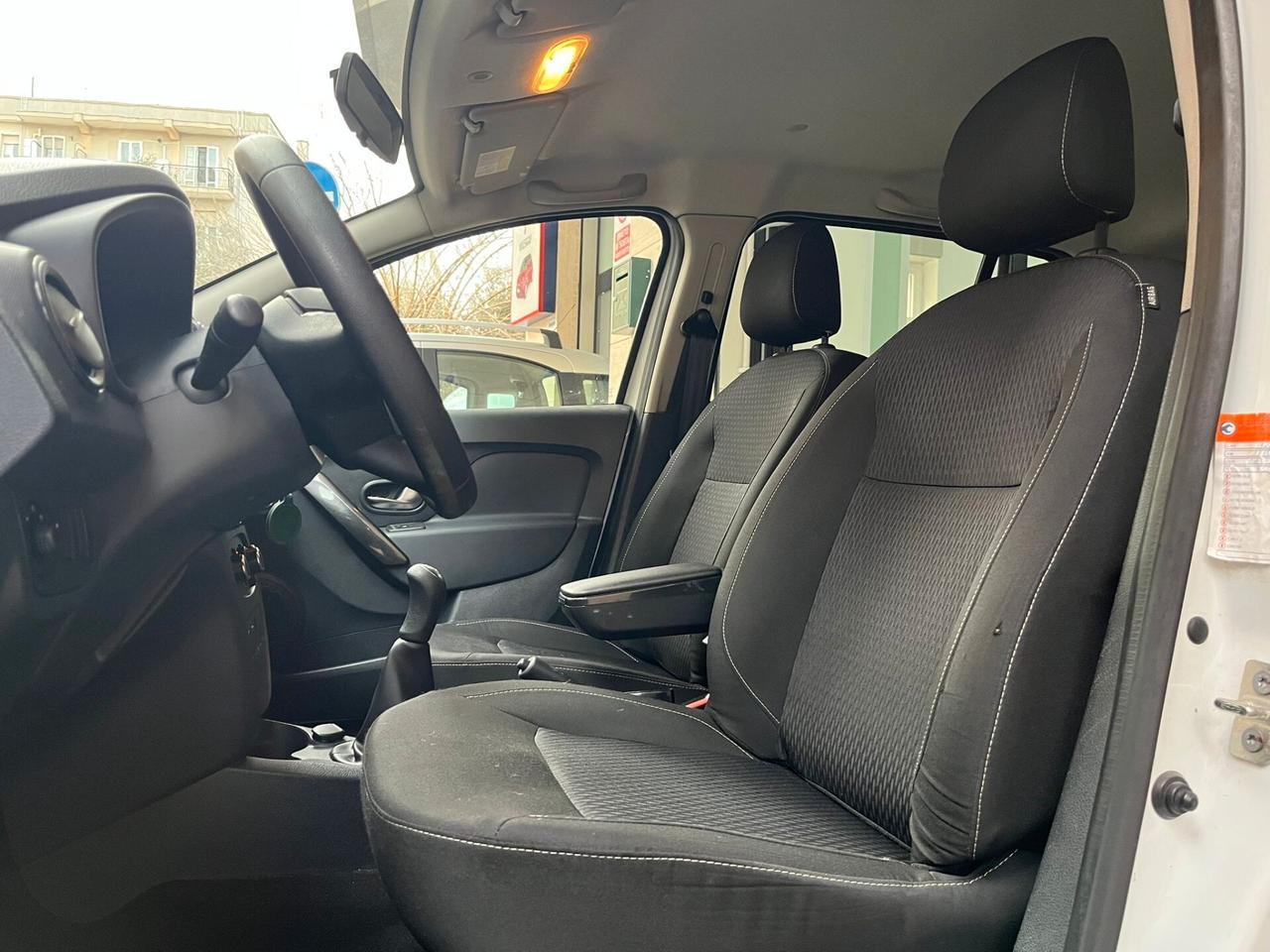 Dacia Sandero 1.0 - 140000KM! - 2017