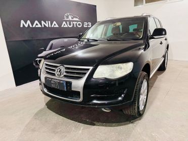 Volkswagen Touareg 2.5/175 CV TDI DPF tip. Executive