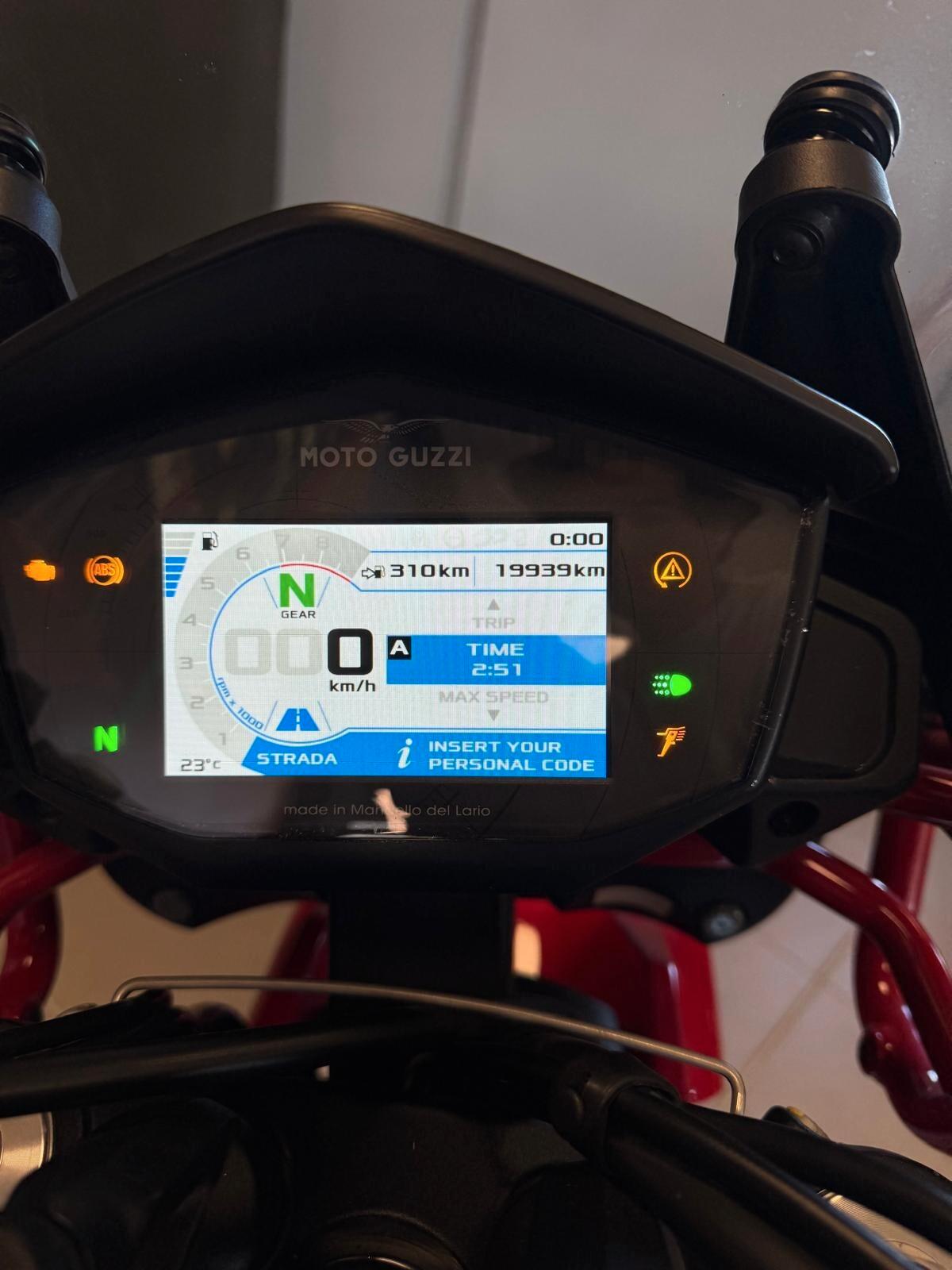Moto Guzzi V85 TT Euro 5