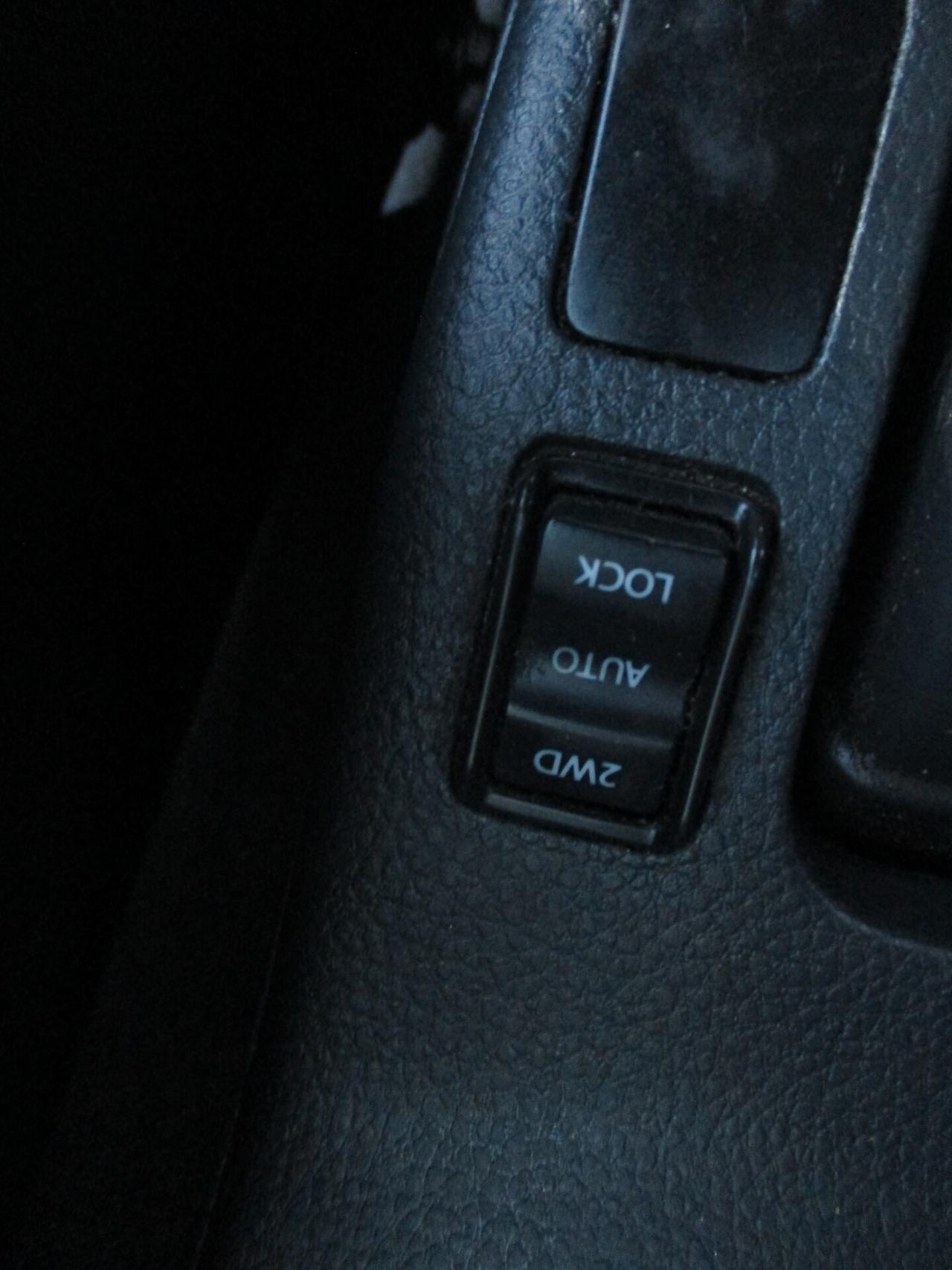 Suzuki SX4 2.0 DDiS 16V 4WD 2011