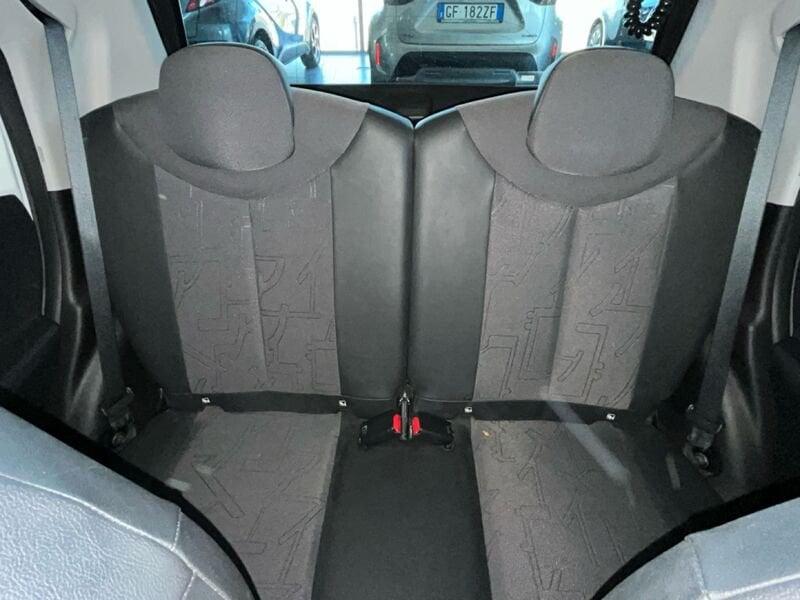 Toyota Aygo 004282 1.0 VVT-i 72 CV 5 porte x-wave orange