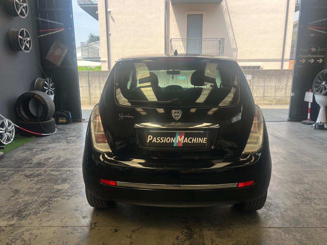 Lancia Ypsilon 1.2 Argento Ecochic GPL