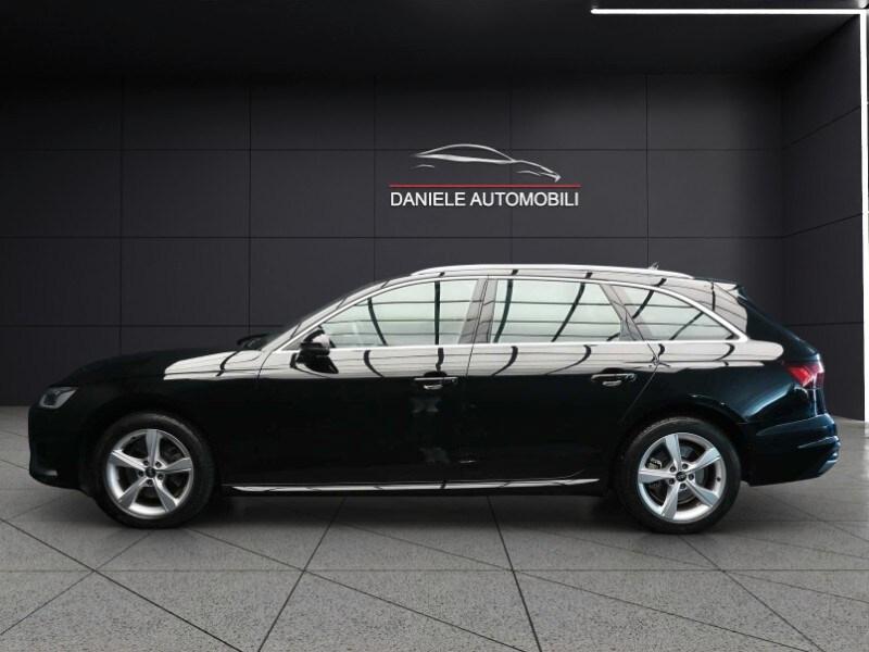 AUDI A4 5ª serie A4 Avant 30 TDI/136 CV S tron...