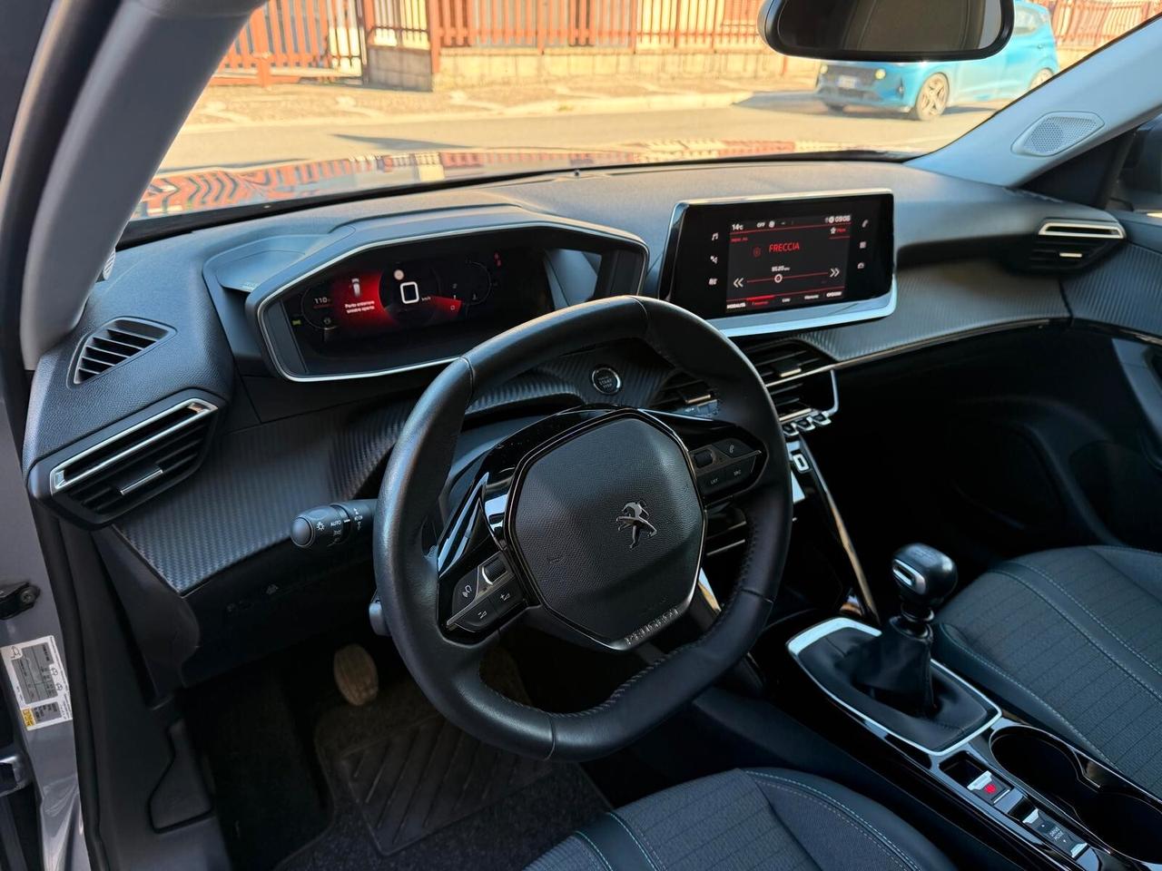 Peugeot 2008 1.5 HDi 110 2022 Allure Pack