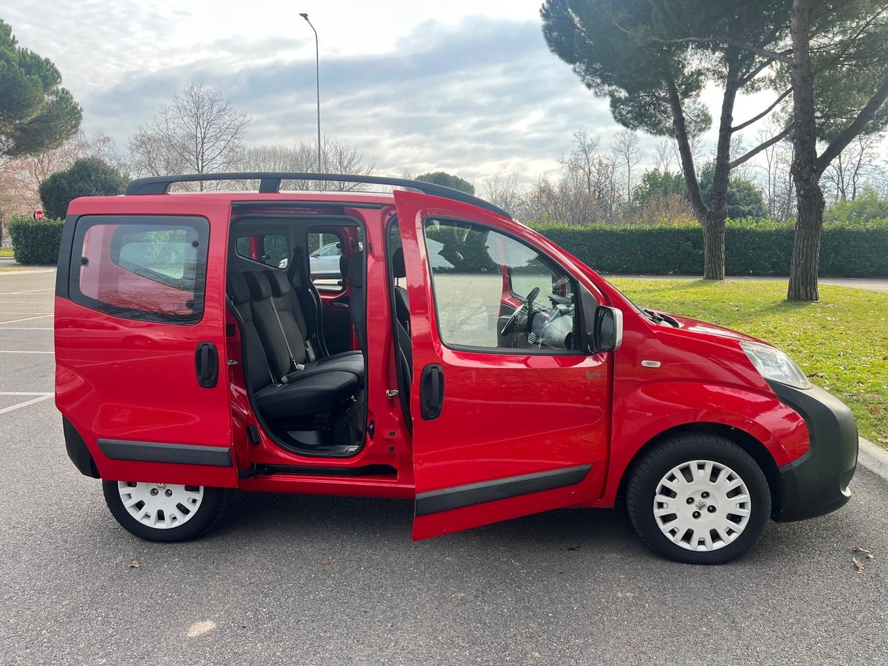 Peugeot Bipper Tepee 1.3 HDi 75 FAP Stop&Start Family