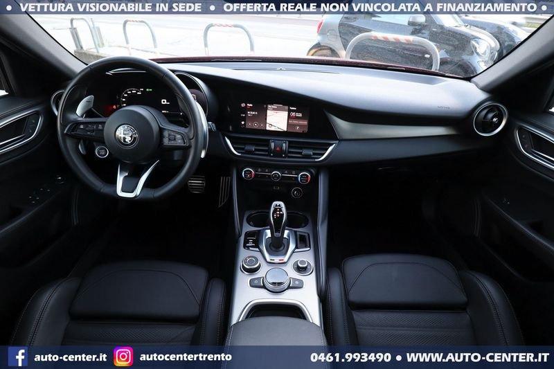 Alfa Romeo Giulia 2.0 Turbo 280CV AT8 AWD Q4 Veloce