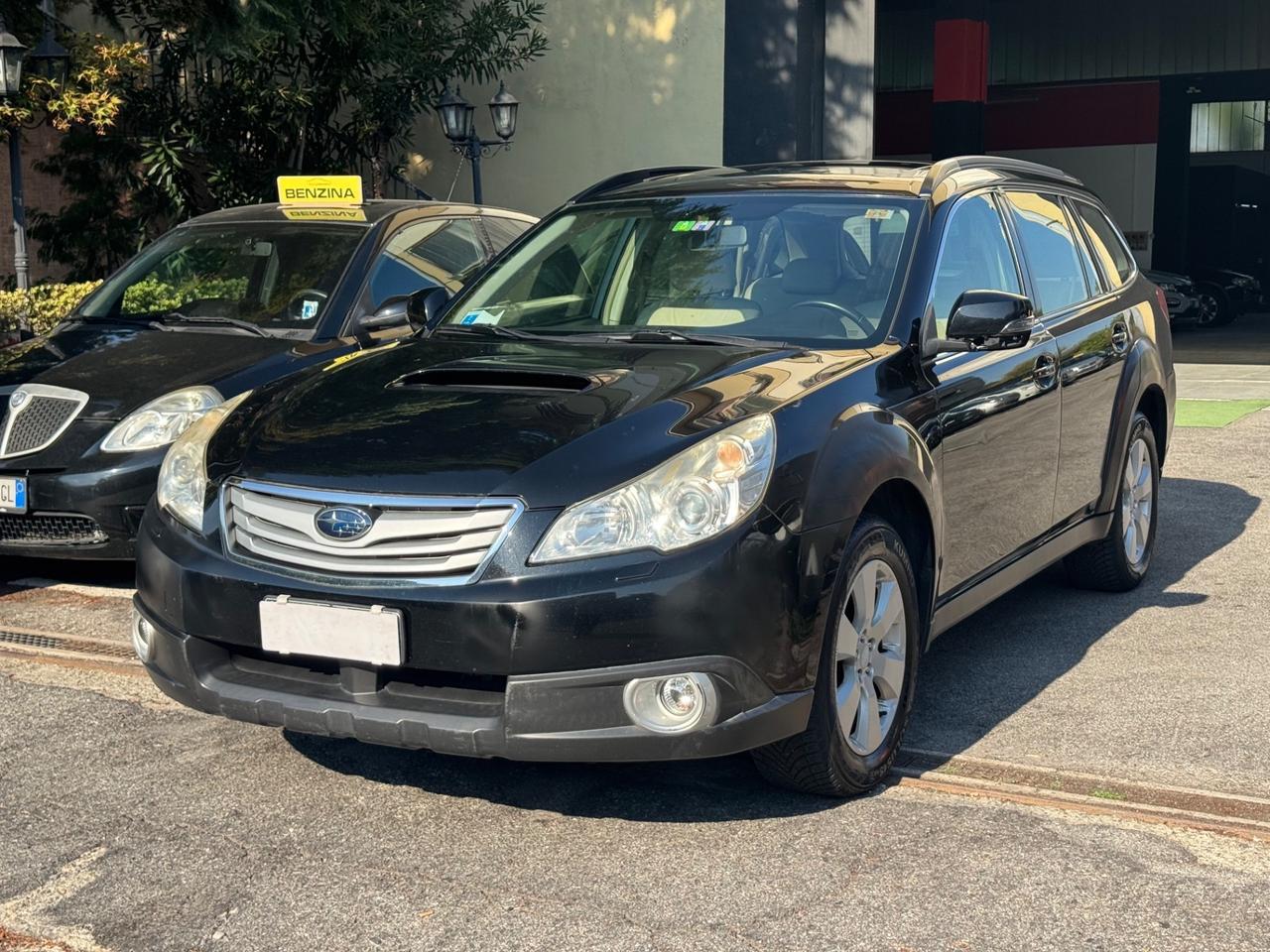 Subaru OUTBACK 2.0D Exclusive