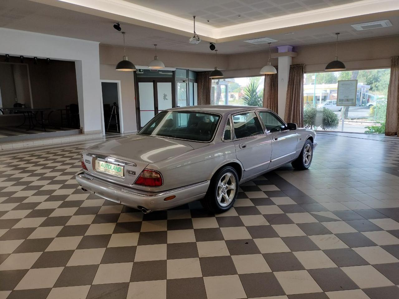 JAGUAR XJ 3.2 SE EXECUTIVE Automatica * Finanziabile *