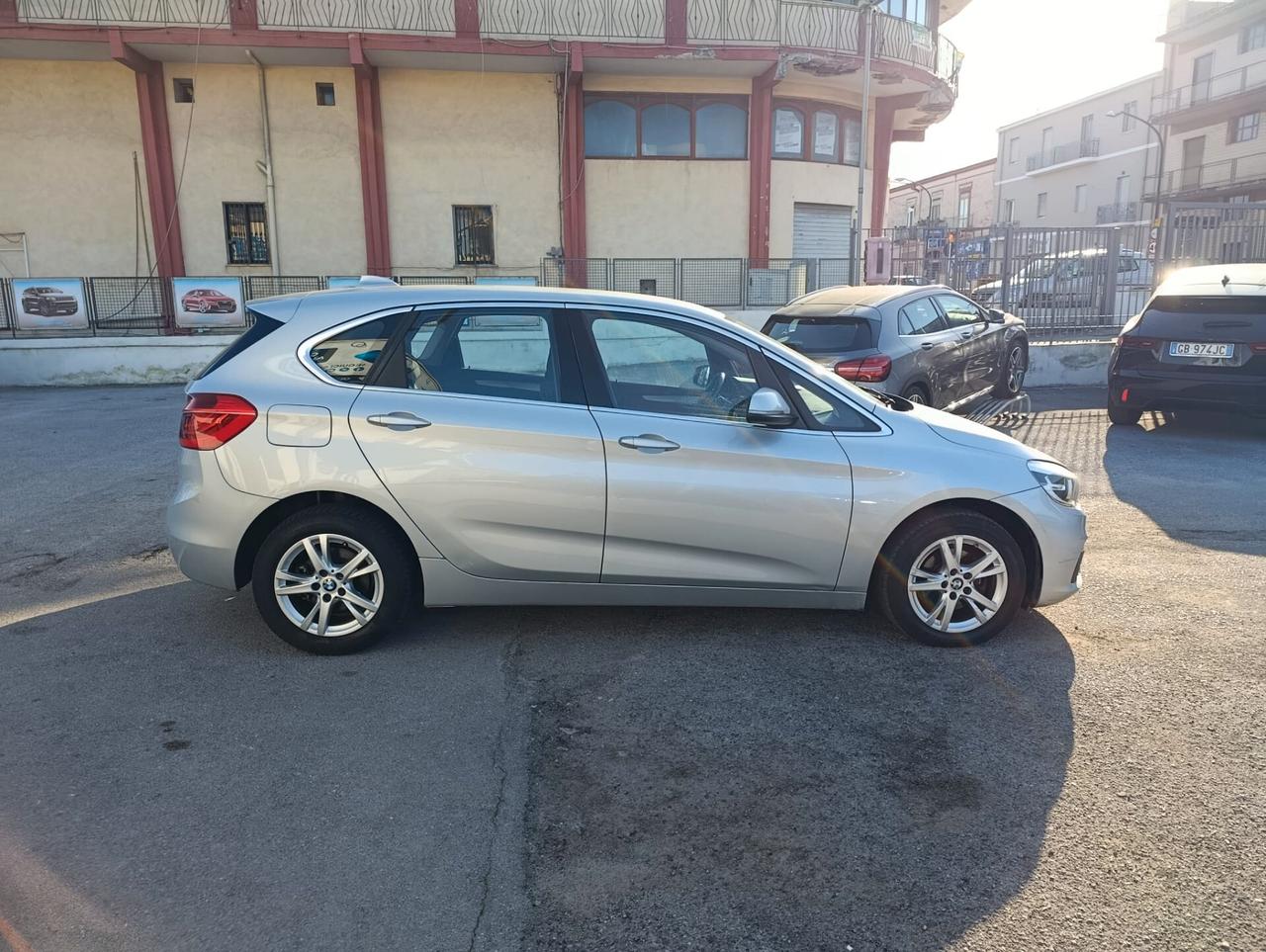 Bmw 214 214d Active Tourer Luxury