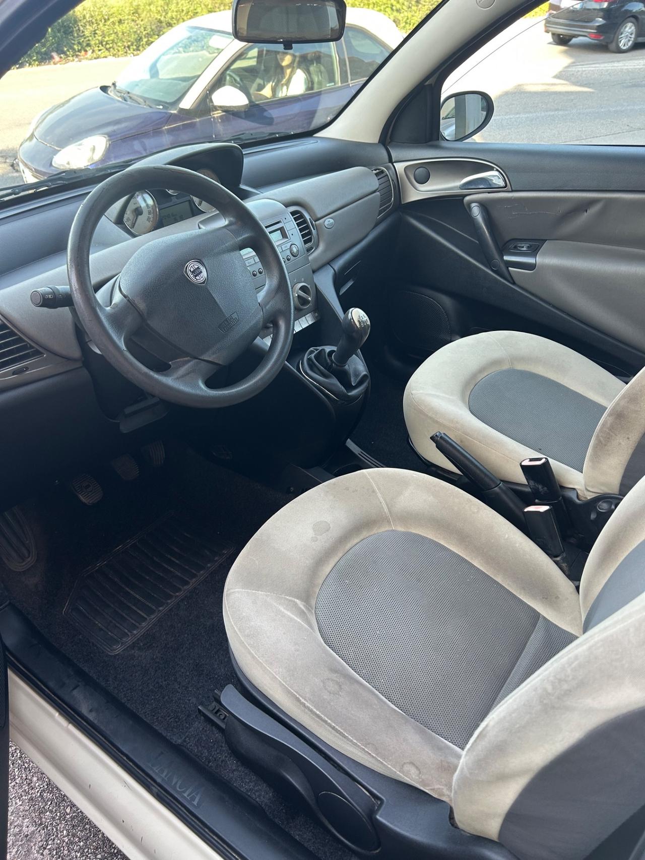 Lancia Ypsilon 1.3 Multijet 16V Oro