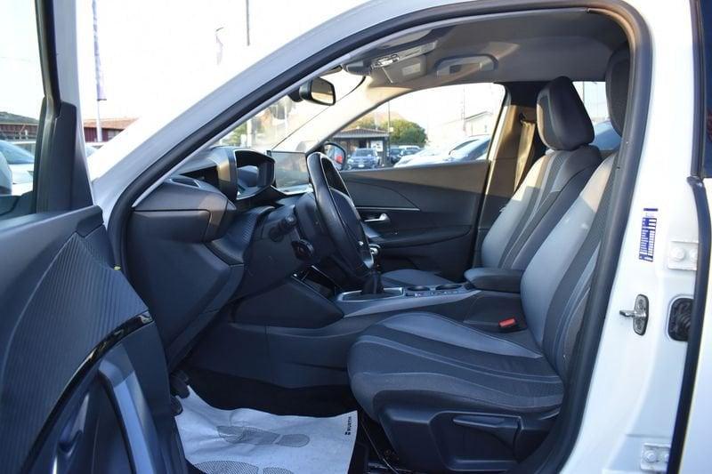 Peugeot 2008 PureTech 130 Allure S&S