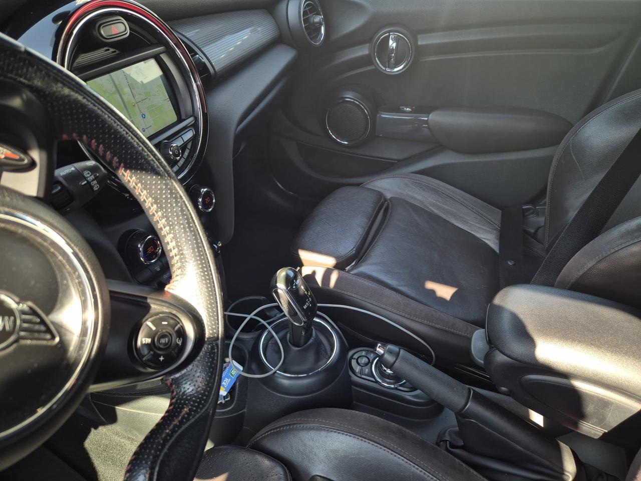 MINI COOPER D 5PORTE 1.5 DIESEL AUT+NAVI+LED+PELLE