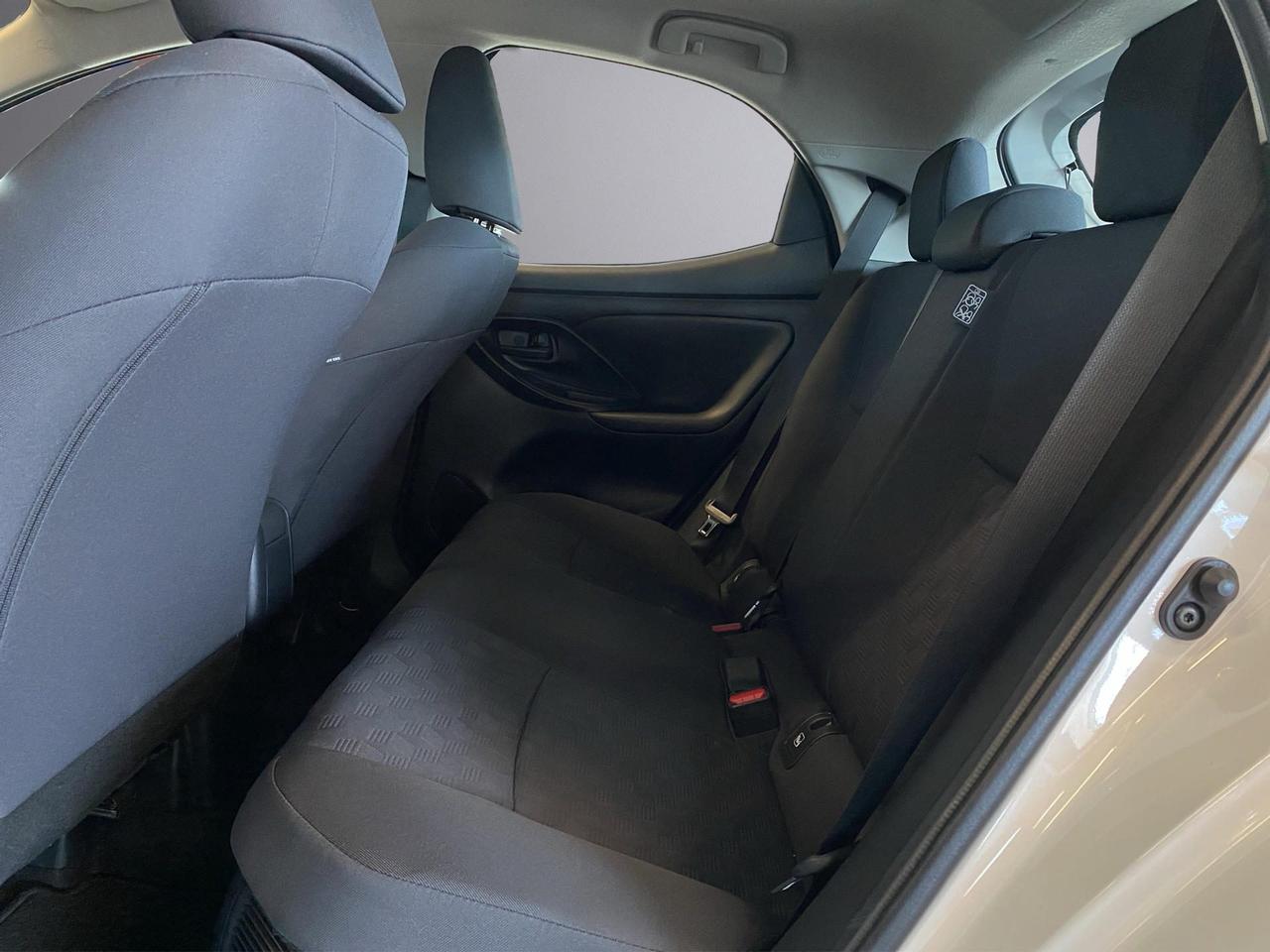 Mazda 2 1.5 vvt full hybrid electric Centre Line