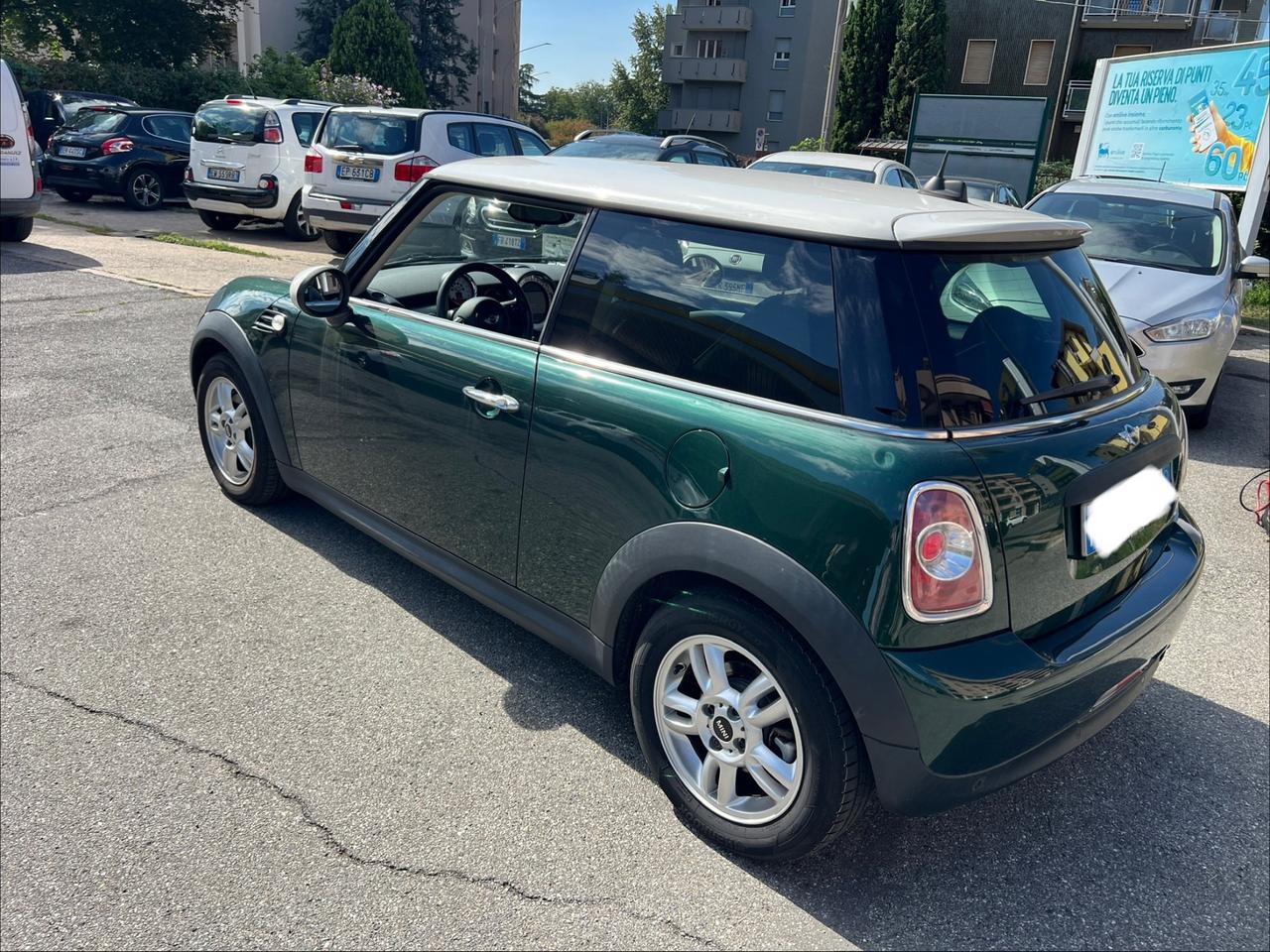 Mini 1.6 16V One (55kW)