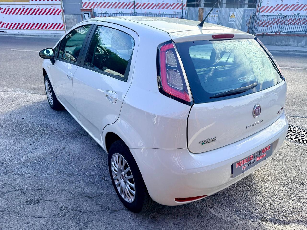 Fiat Punto 1.4 8V 5 porte Natural Power Street