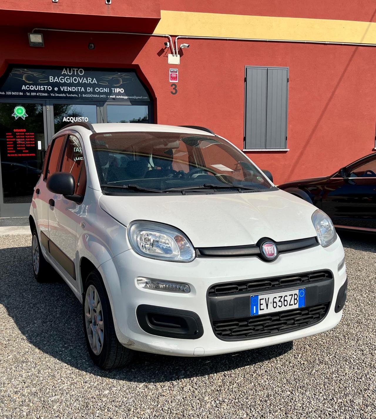 Fiat Panda 0.9cc benzina e metano