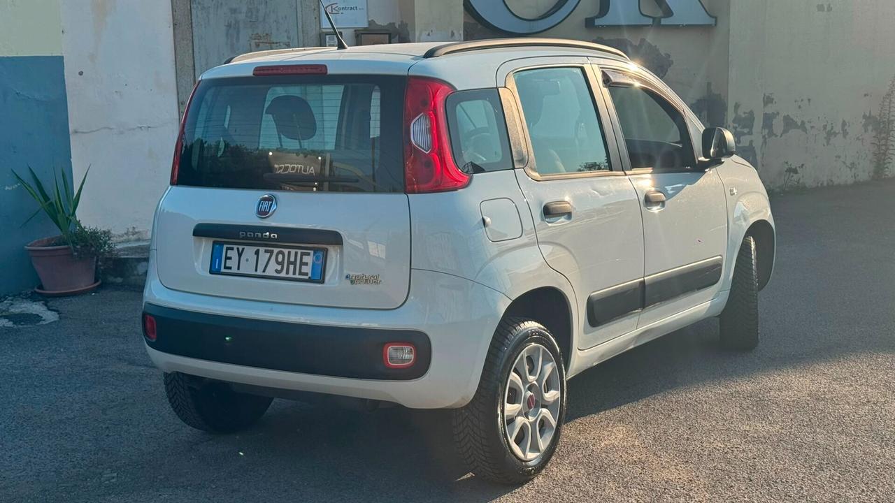 Fiat Panda 0.9 TwinAir Turbo Natural Power Lounge